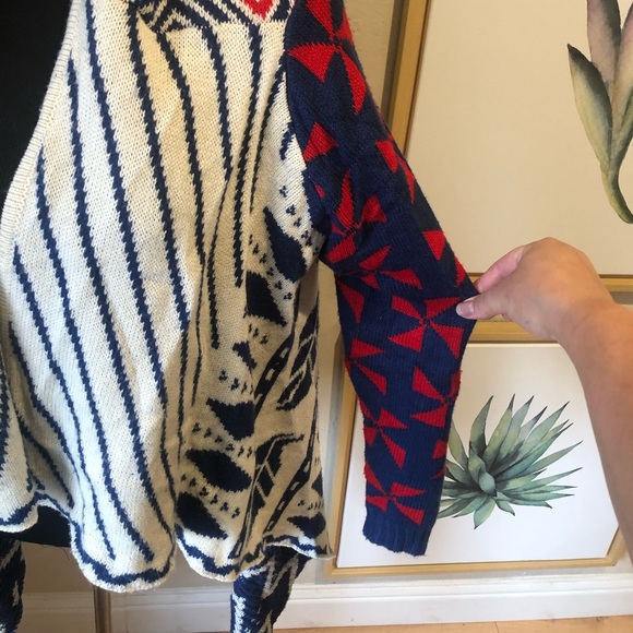 Patterned Cardigan - Picture 5 of 5